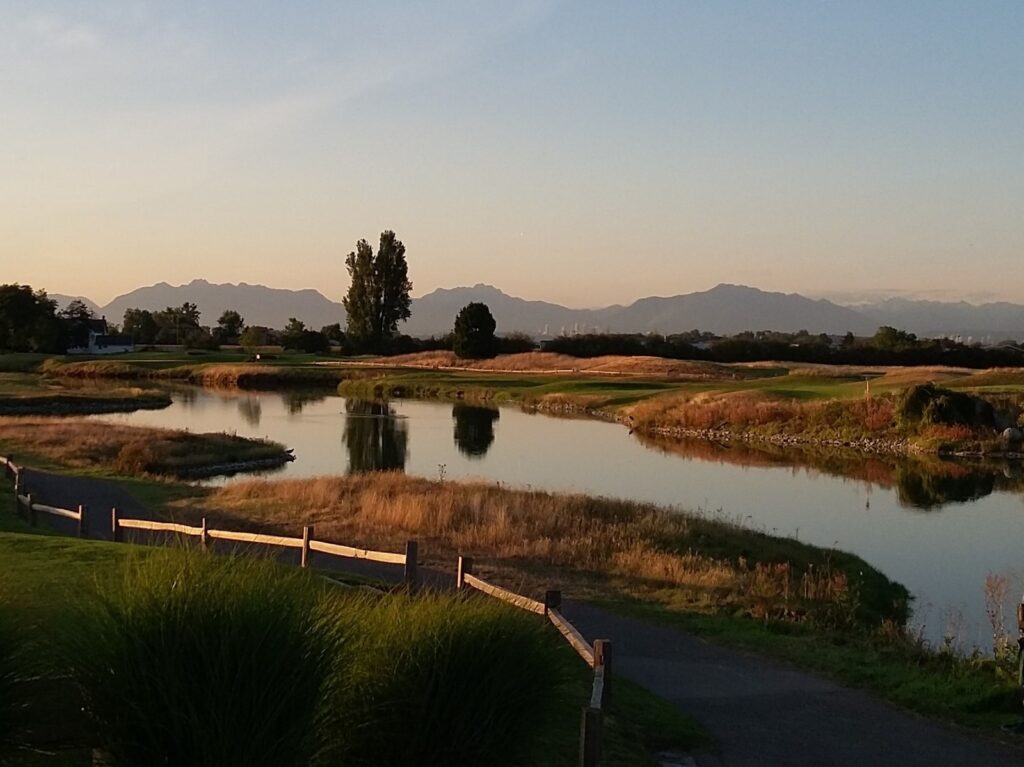 sunset over golf course near tsawwassen bc